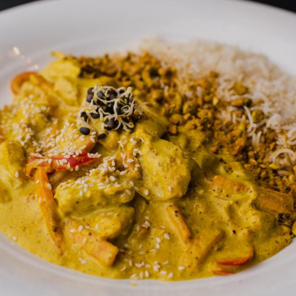 Pistachio Peanut curry wok